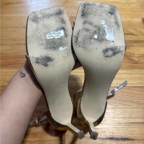 Steve Madden | Piked Two-Piece Stiletto Sandals - Picture 6 of 7